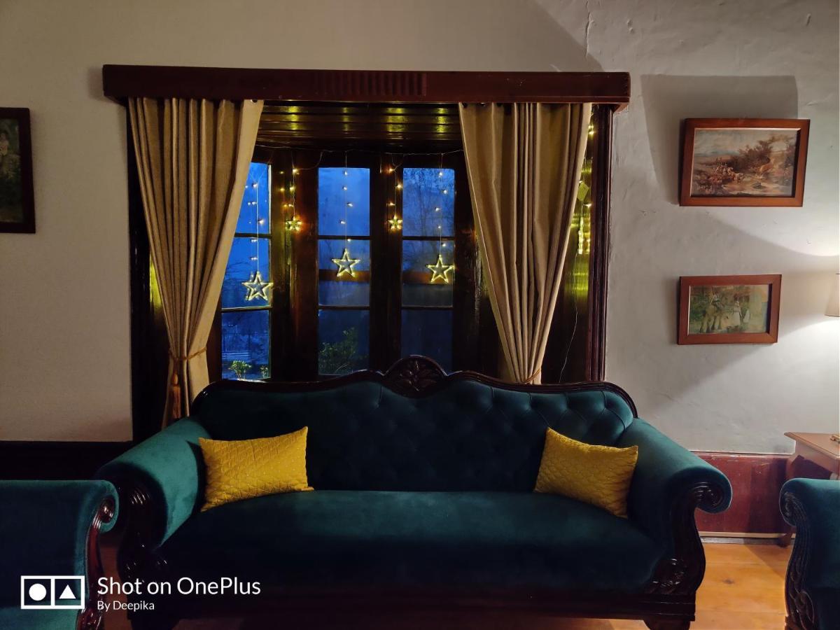 The Sunshine Heritage Bed & Breakfast - Manali (Himachal Pradesh) — Photos 2